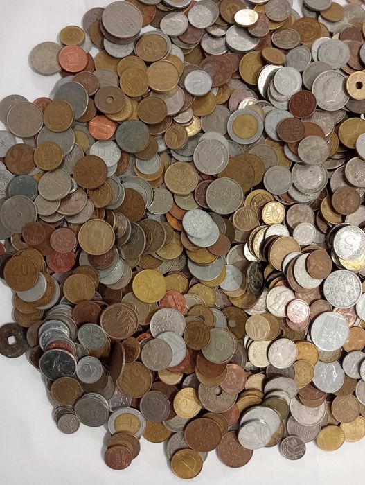 Monede vechi pentru colecție