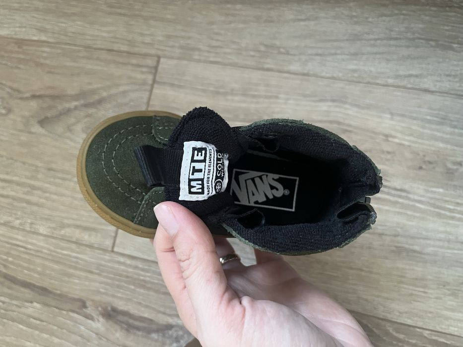 Vans bebelusi marime 21.5