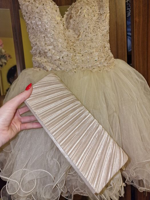 Страхотна Бална рокля