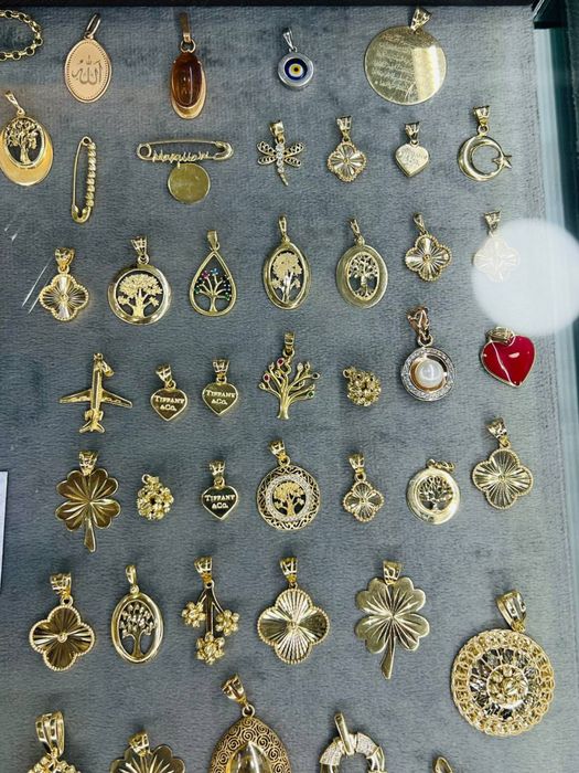 Золотой кулон буква. Золото 585. Доставка, самовызов.Коробочка в бонус