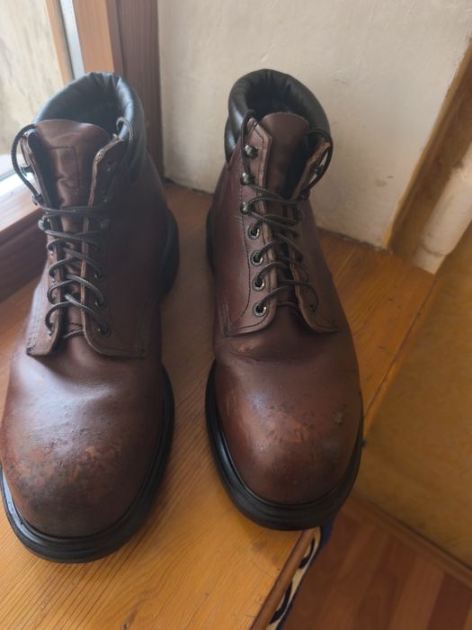 Продам спец обувь