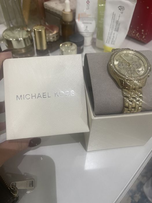 Часы Michael Kors
