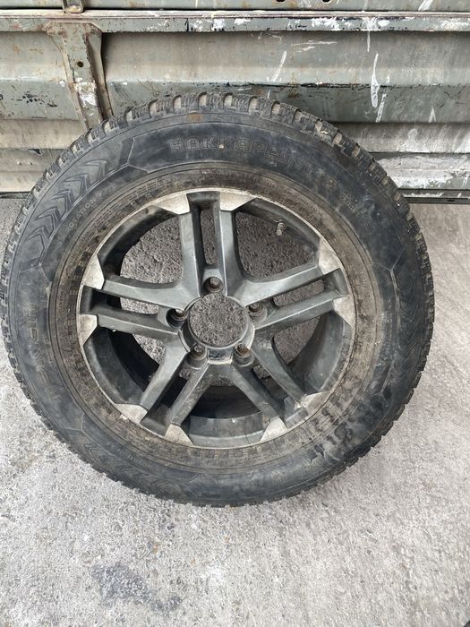 Диск с резиной 285/60/18