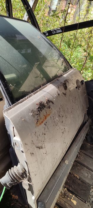 Запчасти на Ауди 100