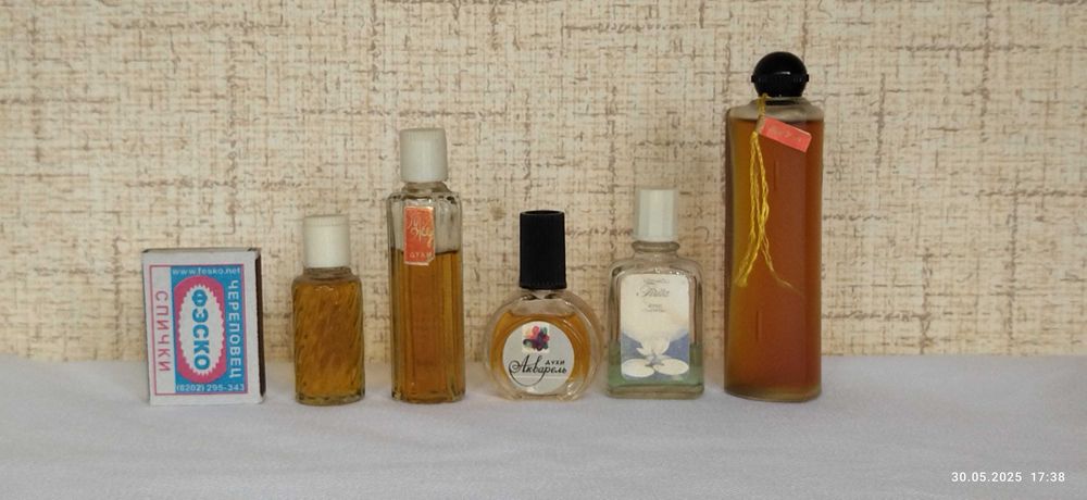 Духи СССР,  разные.
