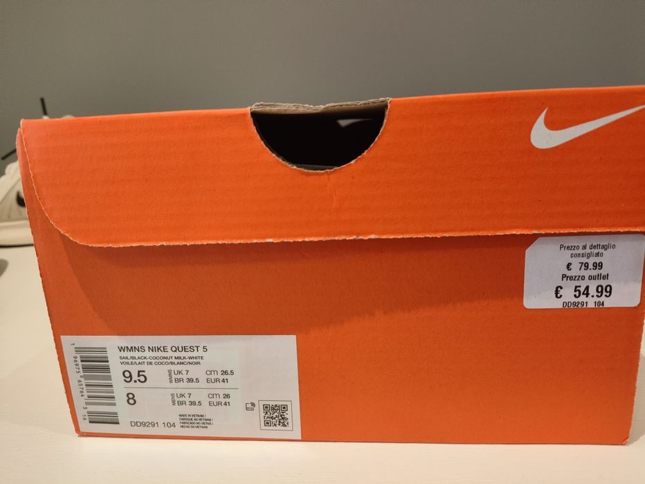 Дамски обувки Nike Quest 5