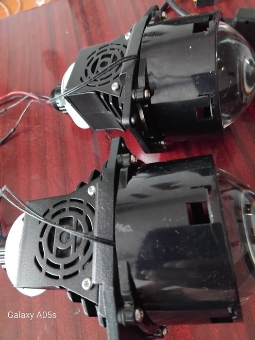 Продам линзы в фары