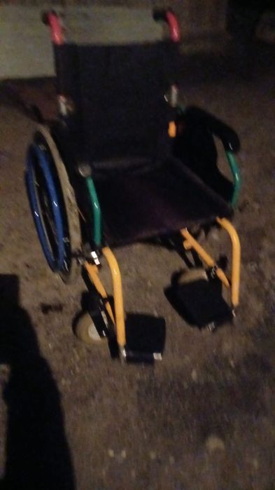 Инвалидная коляска