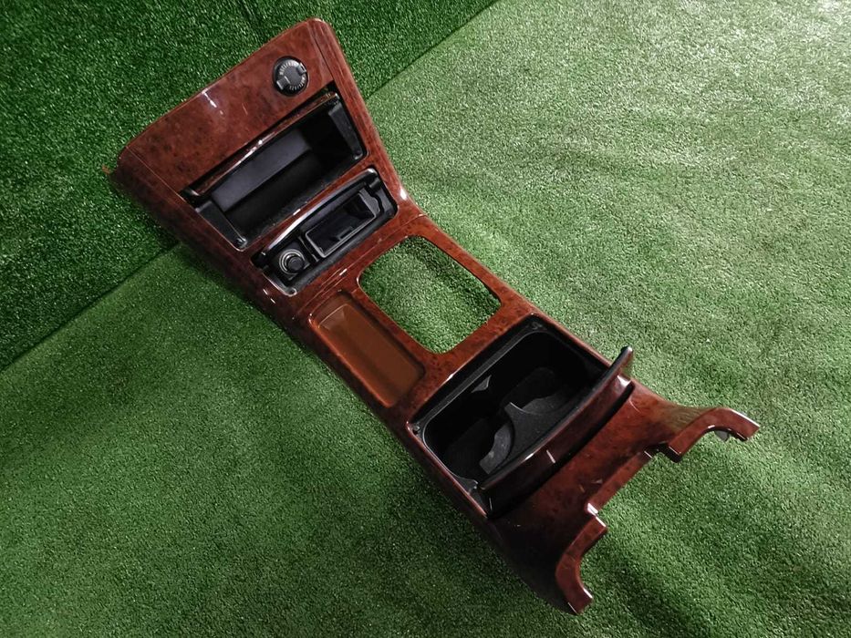 Консоль от Toyota Camry 30 35