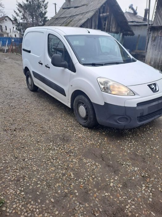 Vând Peugeot Partener 1.6 HDI