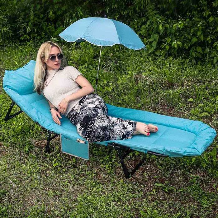 Сгъваемо походно легло тип шезлонг + чадър