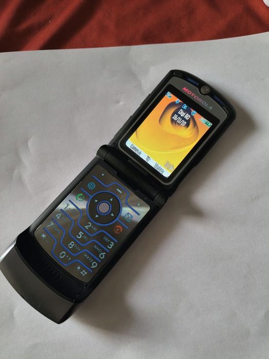 Motorola V3i ( decodat)