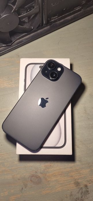 Iphone 15 с коробкой