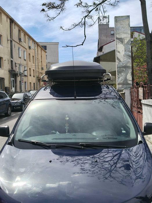 Cutie portbagaj Thule XXL 225 cm X 100 cm - stare impecabila, prindere rapida, aerodinamica în stare impecabilă!