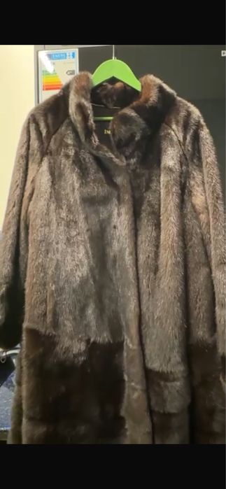 Продам срочно шубу