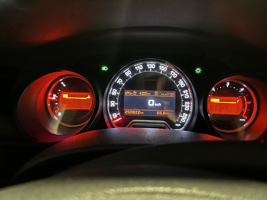 Vand Citroen C5 2008