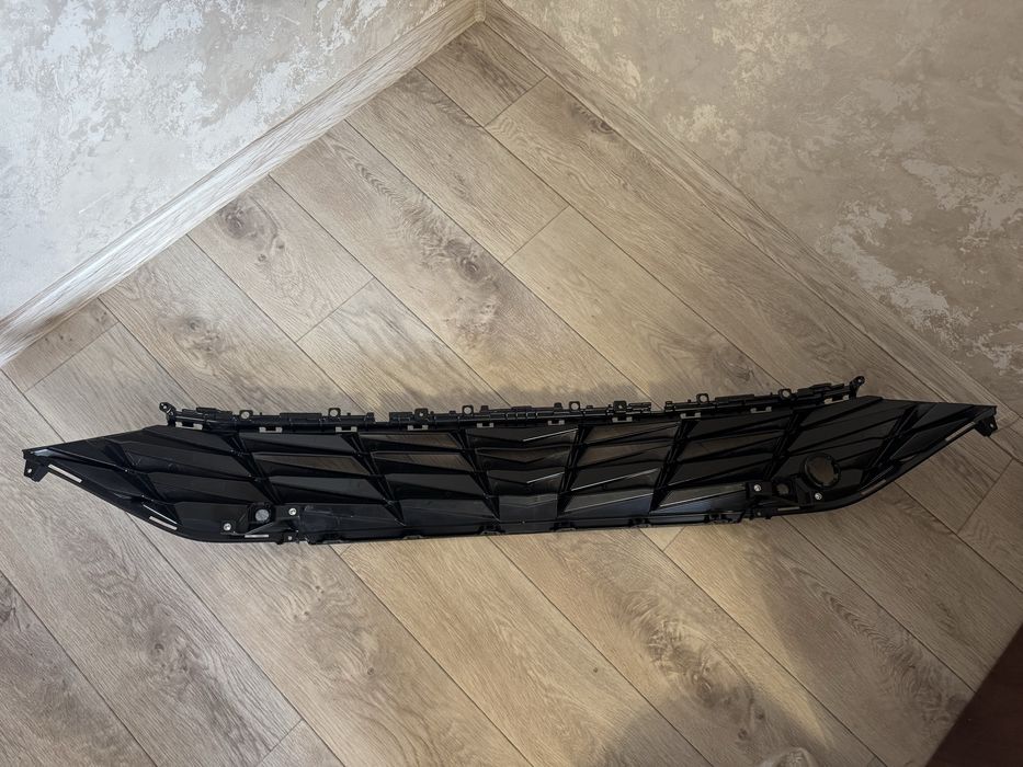 Решетка радиатора Hyundai Elantra