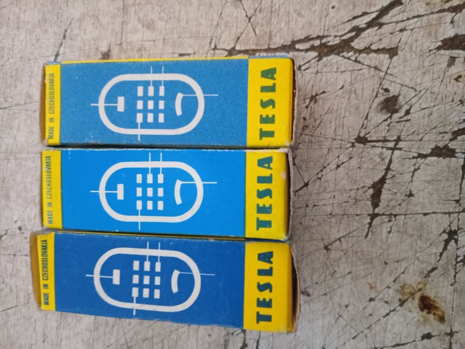 PCF802 si EF183 (6K13P) - NOS , lampi noi