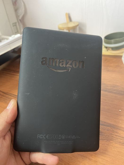 электронная книга Amazon Kindle Paperwhite 2