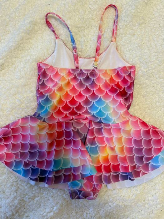 Costum de baie mărimea 110 nou