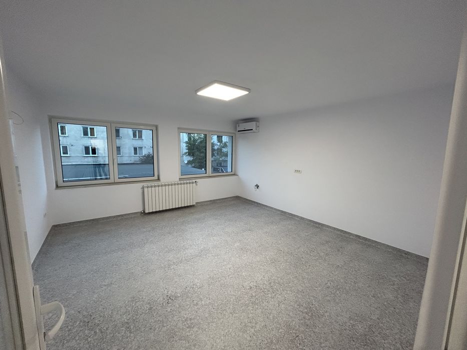 De închiriat cabinete