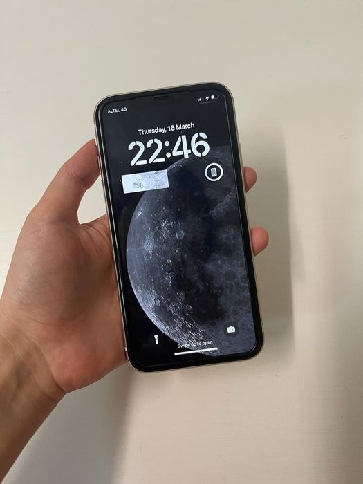 Телефон Айфон 11 128 гб