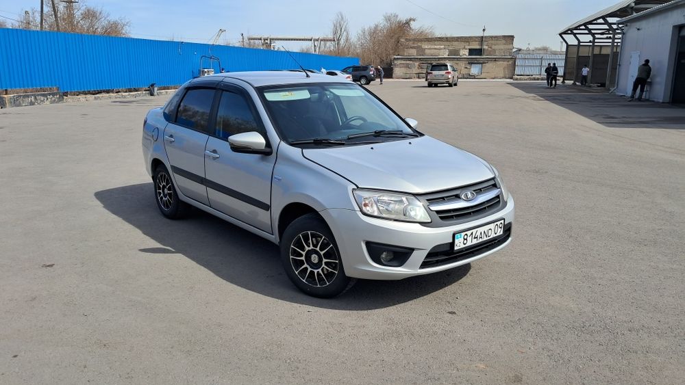Автомобиль Лада Гранта