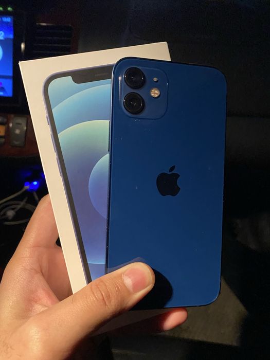 Продам Айфон 12 64Гб емкость 79