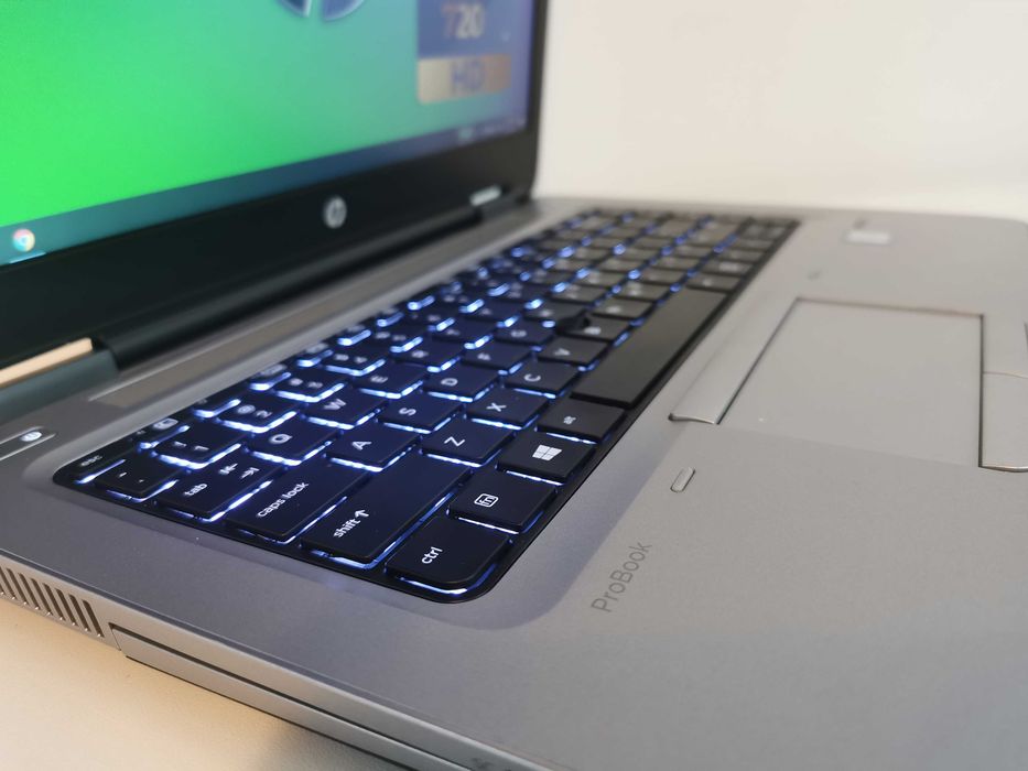 Laptop HP PRO i5 16GB  SSD iluminare DDR4. GARANTIE 1 an