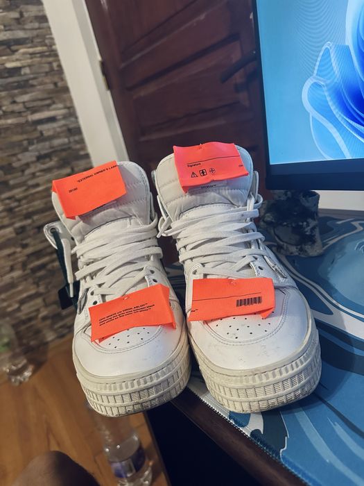 Off White Court 3.0