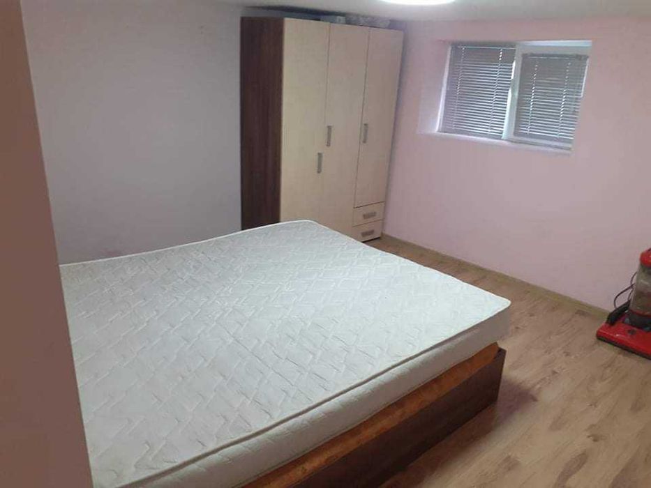 Дава се под наем Етаж от къща в Пловдив, Захарна фабрика - 40 кв.м за 280.5 € - Снимка #2