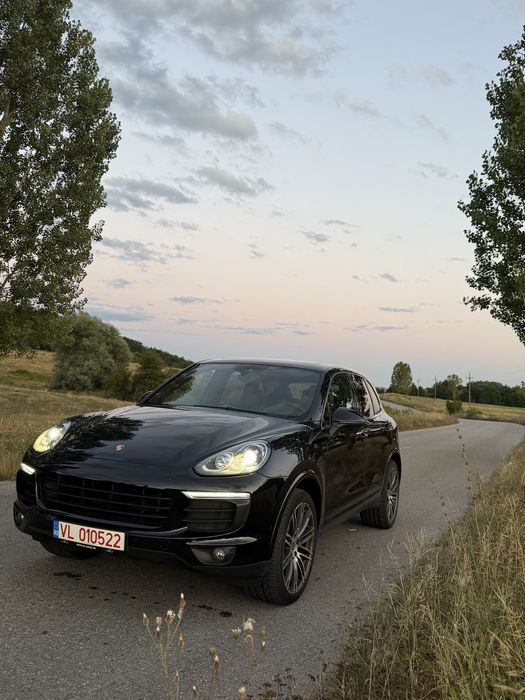 PORSCHE Cayenne 2015 — imagine 4
