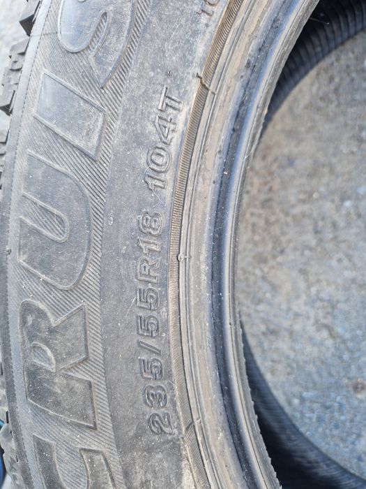 Шины один сезон.