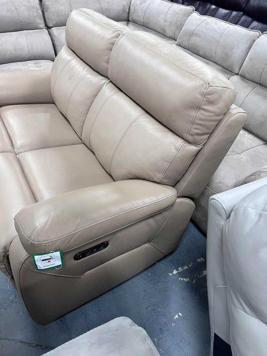 Кремав кожен диван двойка с електрически релаксиращ механизъм