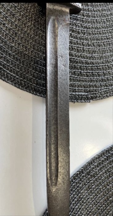 Стар военен нож.