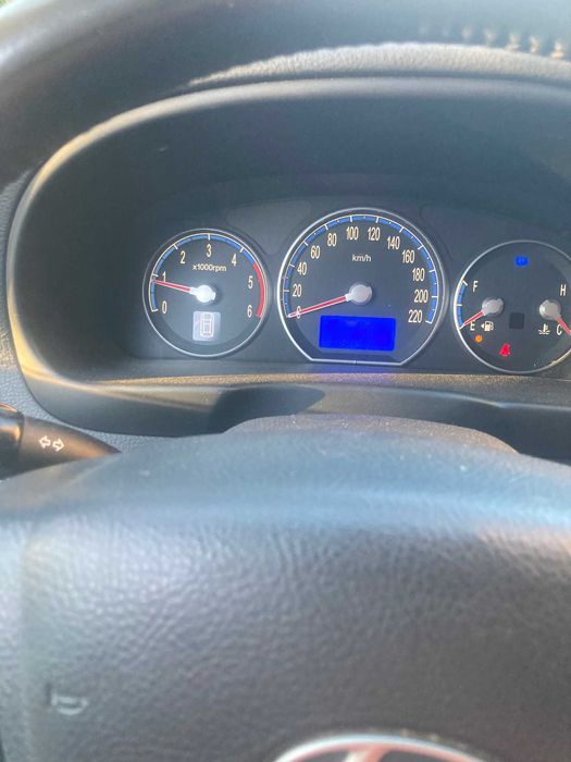 Vand hyundai santa fe unic proprietar
