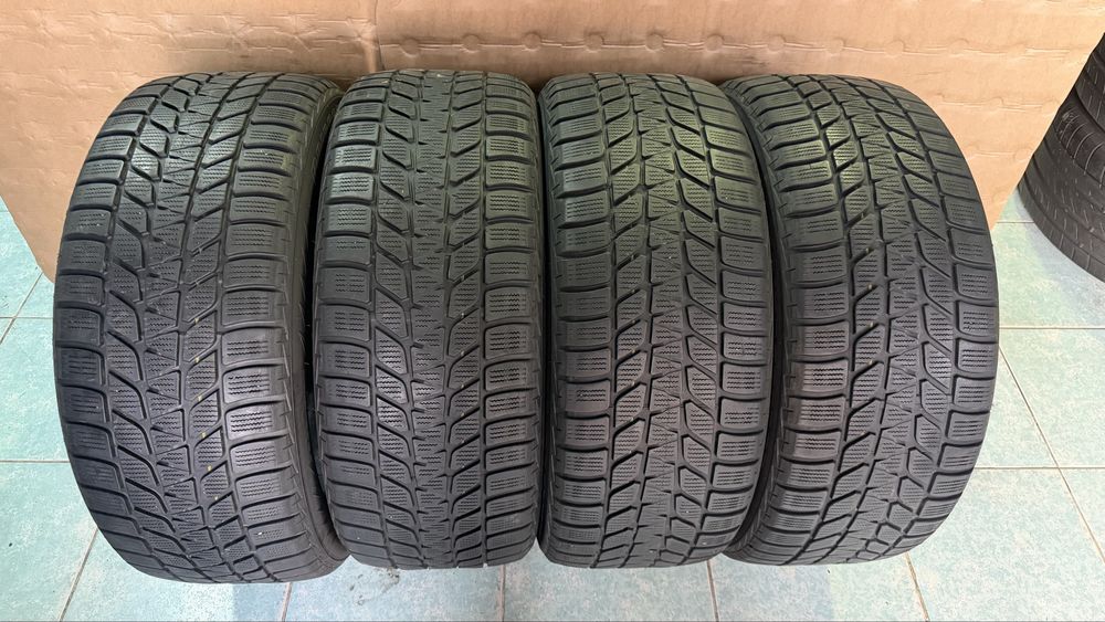 235/50/19 99H - 4 buc M+S Bridgestone Blizzak