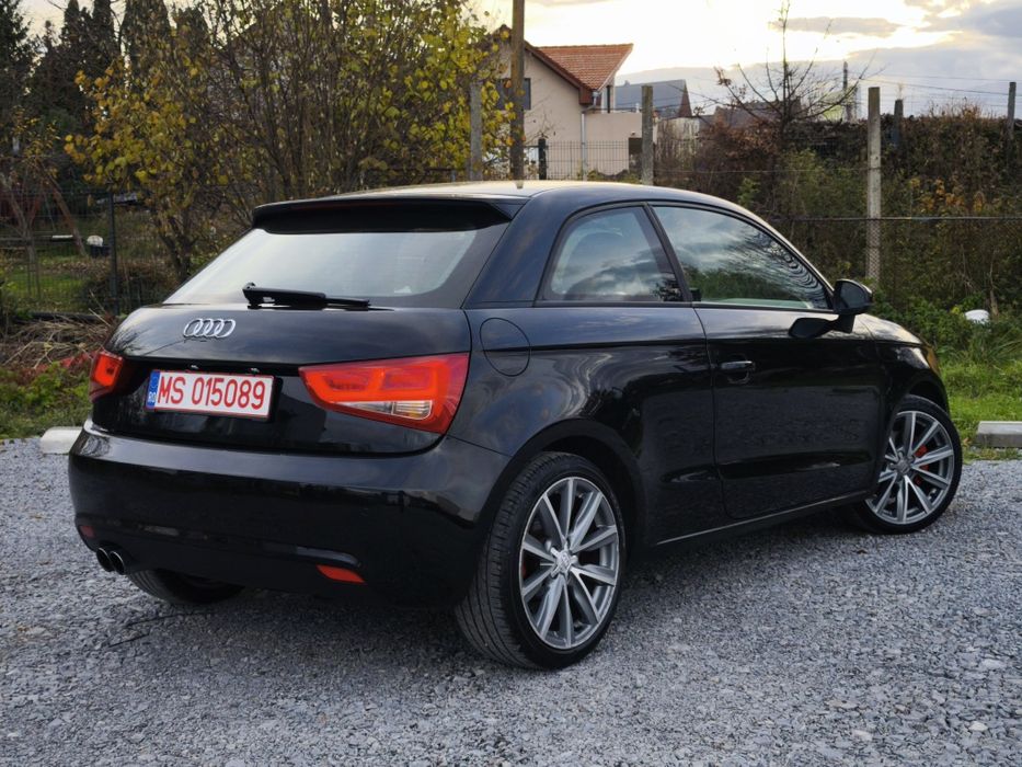 * Audi A1 Sportback Bose Edition * Bi-Xenon - Led * Navi * 178.000km *