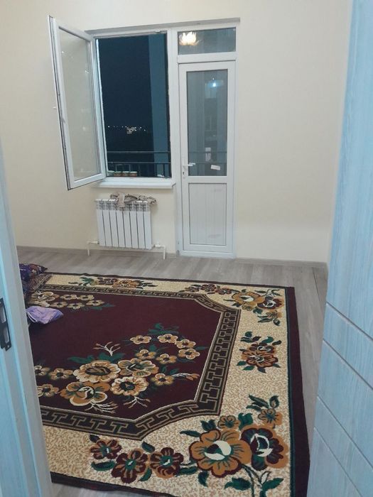 2 xona 56 kv srochna sotiladi. Samarqand Qorasuv