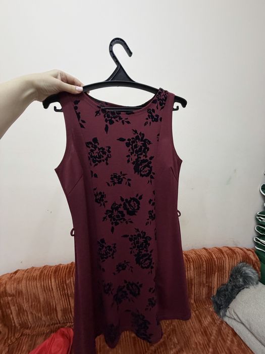 Продам платья в отличном состоянии!!!