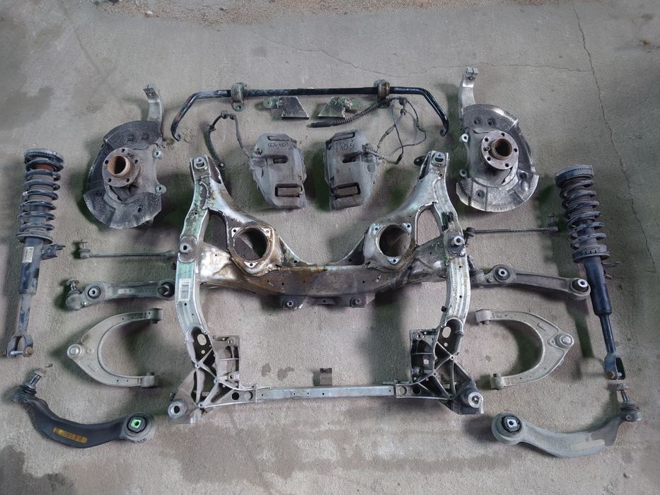 Бмв ф07 мост носач диск апарат шенкел амортисьори главина bmw f07