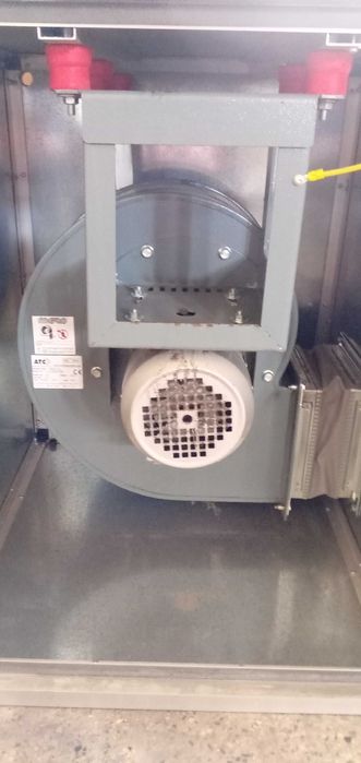 Продавам центробежни вентилатори за дърводелски аспирации, бояд.камери