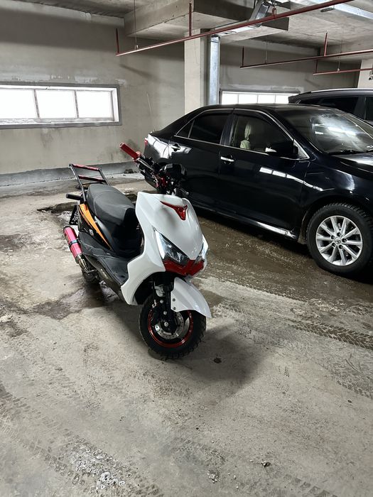 Продам мопед м8про