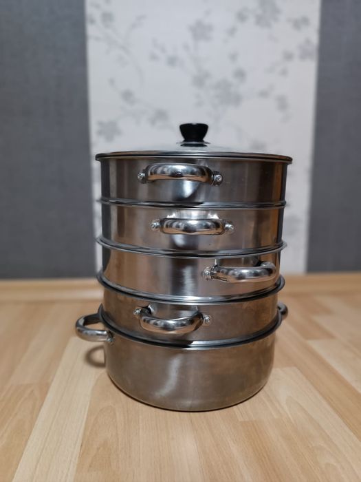 Продаются мантоварки в коробках