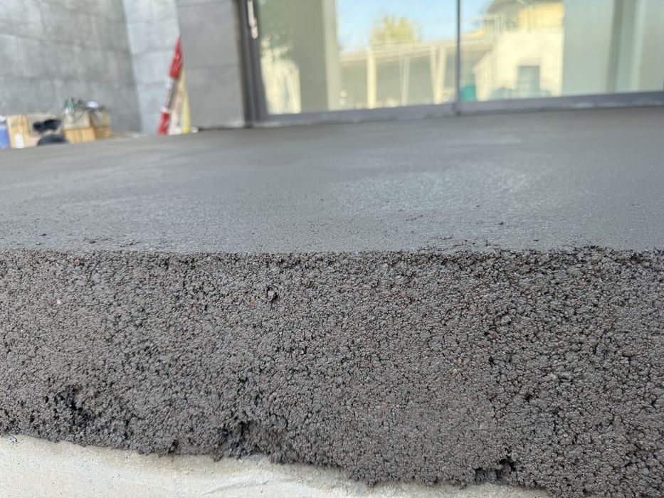 Стяжка пола услуга