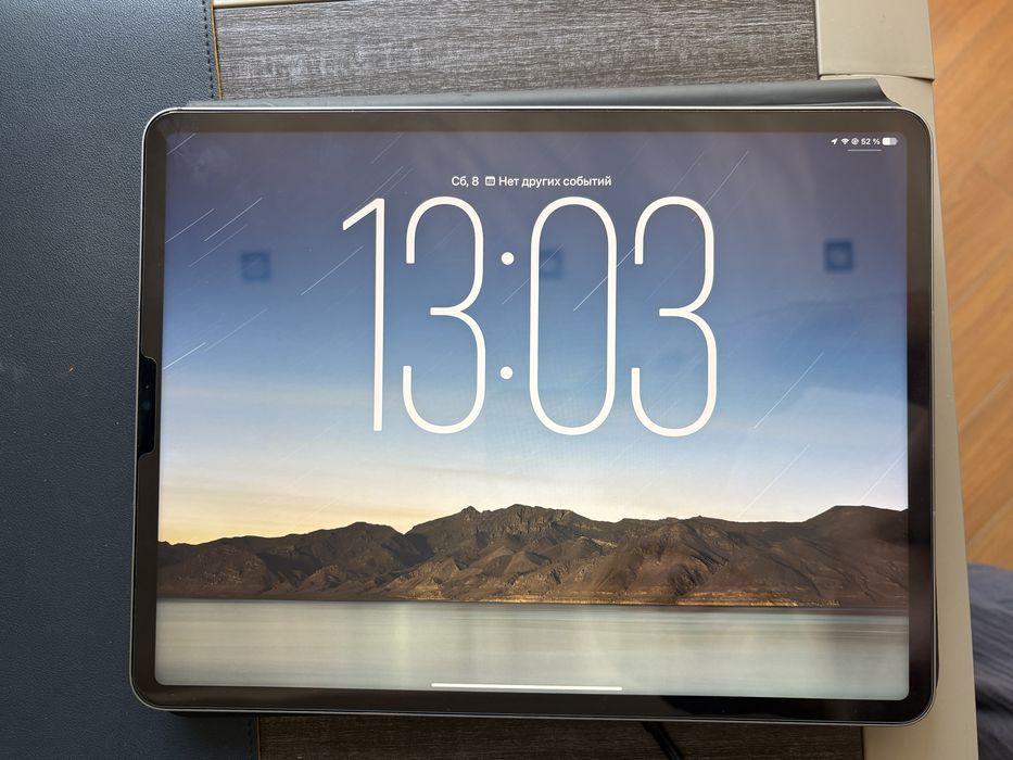 Ipad pro 12.9, M2, 6 gen, 128Gb + 5G + Magic Keyboard