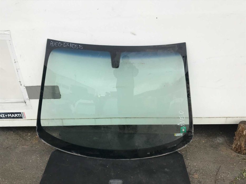 Челно стъкло Chevrolet Aveo 2012г.