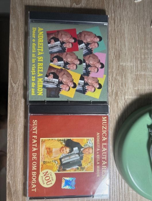2 CD-uri cu Andreita si Rela Miron