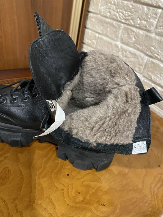 Зимние женские ботинки