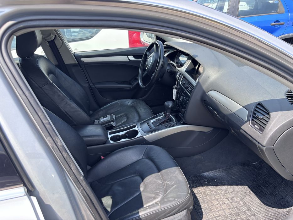 Audi A4 B8 на части